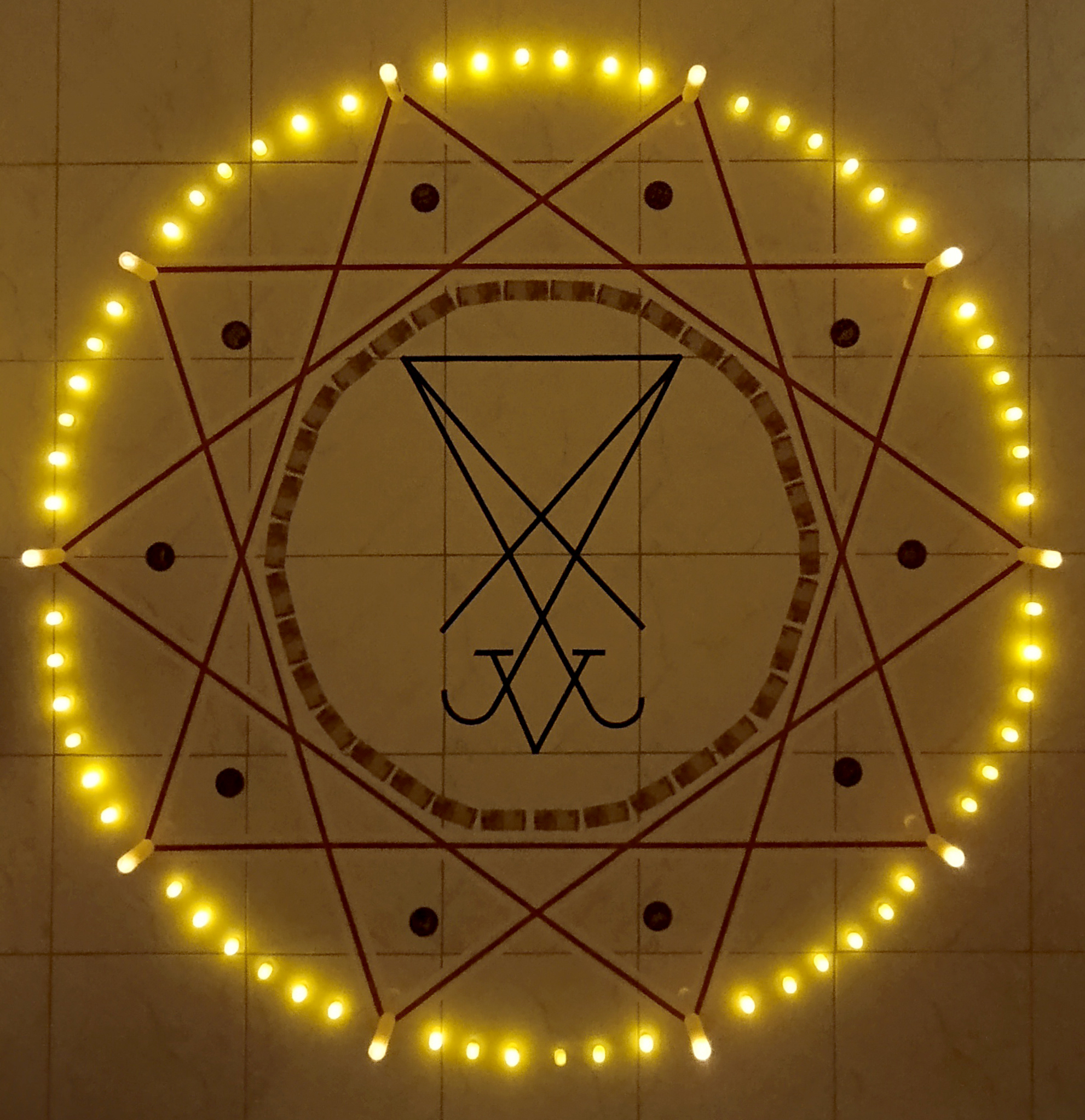 Como evocar Daemons no Sistema Luciferiano Como evocar Daemons no Sistema Luciferiano